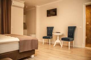 Отель Opera Center Hotel Львов Улучшенный семейный номер-7